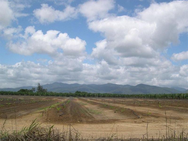 90-96 King Road Murray Upper, Tully QLD 4854