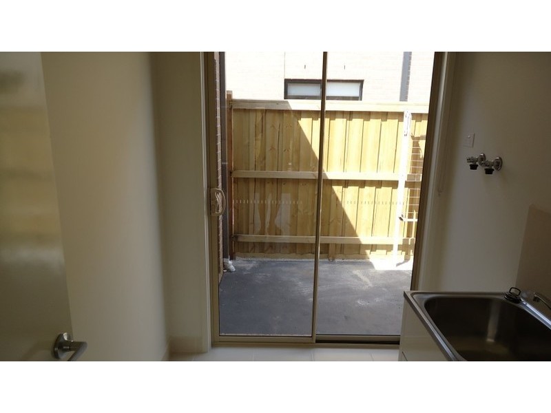 30 Simanson Way, Williams Landing VIC 3027