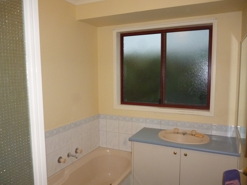 12 Bel-Air Street, West Wodonga VIC 3690