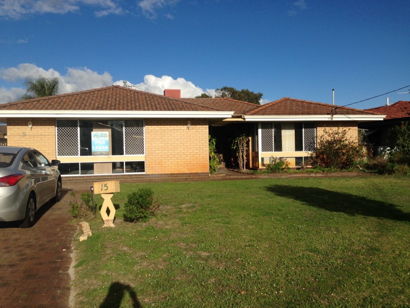 15 Banksia Circle, Thornlie WA 6108