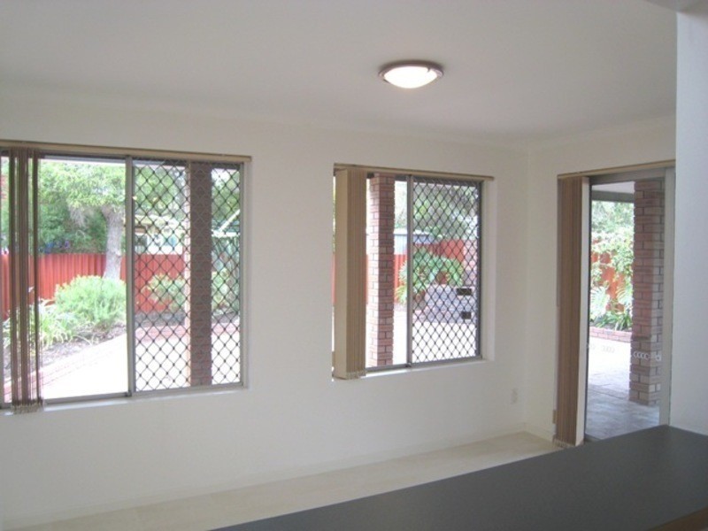 1B Hatton Court, Bassendean WA 6054