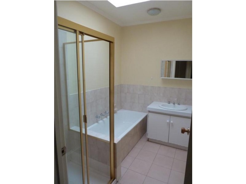 1/25 Gordon Street, Footscray VIC 3011