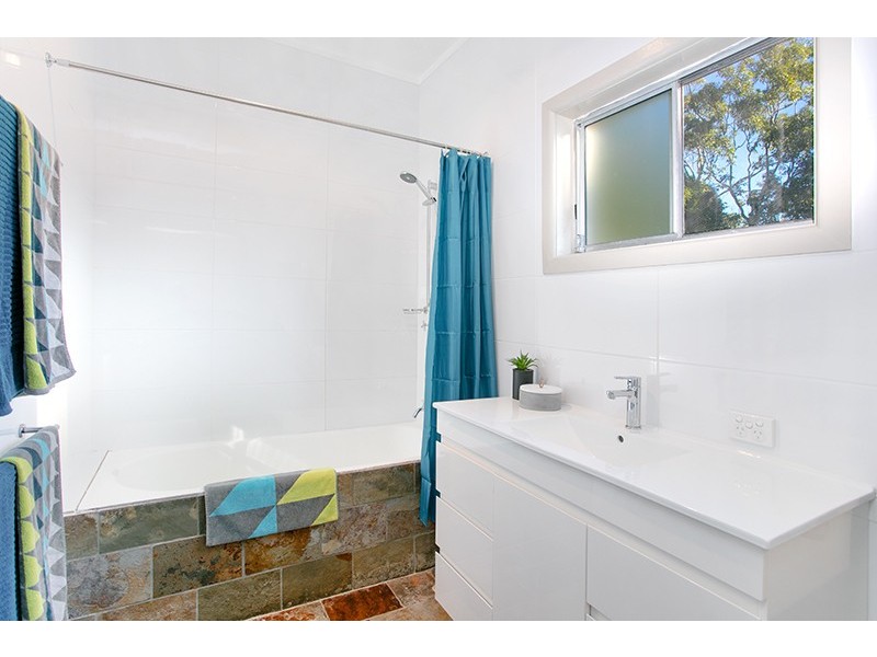 44 Bix Road, Dee Why NSW 2099