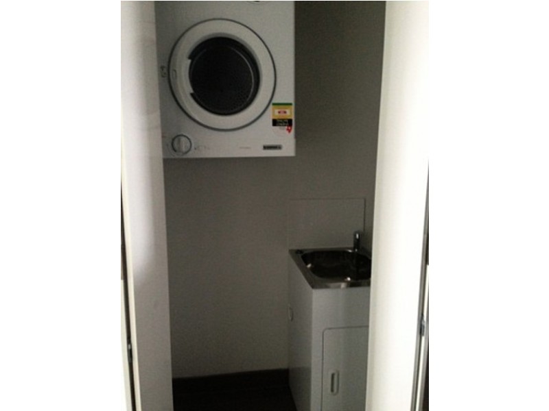 32/17 Eucalyptus Drive, Maidstone VIC 3012