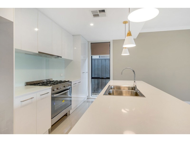 7 ORCHID COURT, Paradise SA 5075