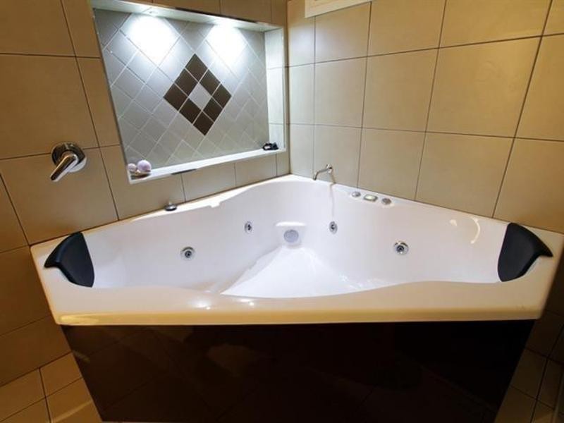 10 Assisi Ave, Riverside TAS 7250
