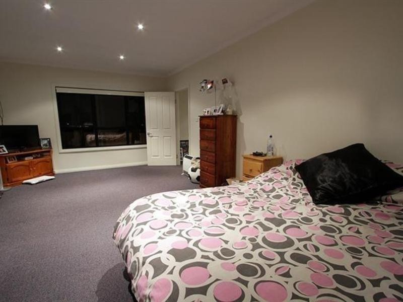 10 Assisi Ave, Riverside TAS 7250