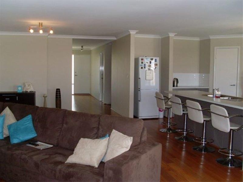 50 Seascapes Boulevard, Halls Head WA 6210