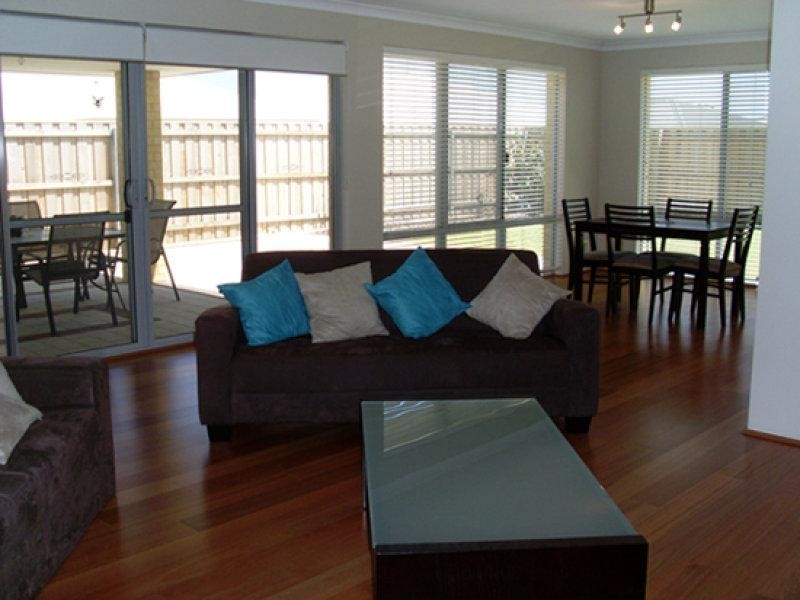 50 Seascapes Boulevard, Halls Head WA 6210