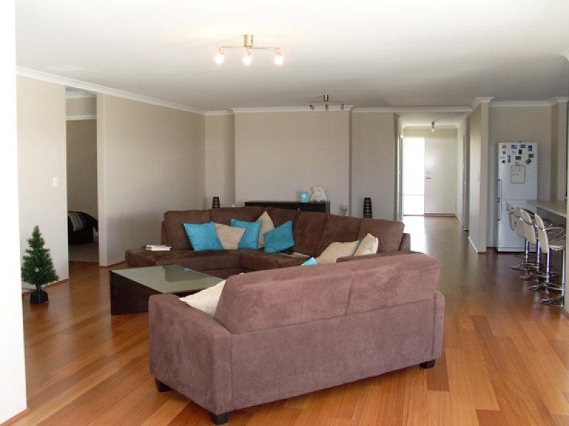 50 Seascapes Boulevard, Halls Head WA 6210