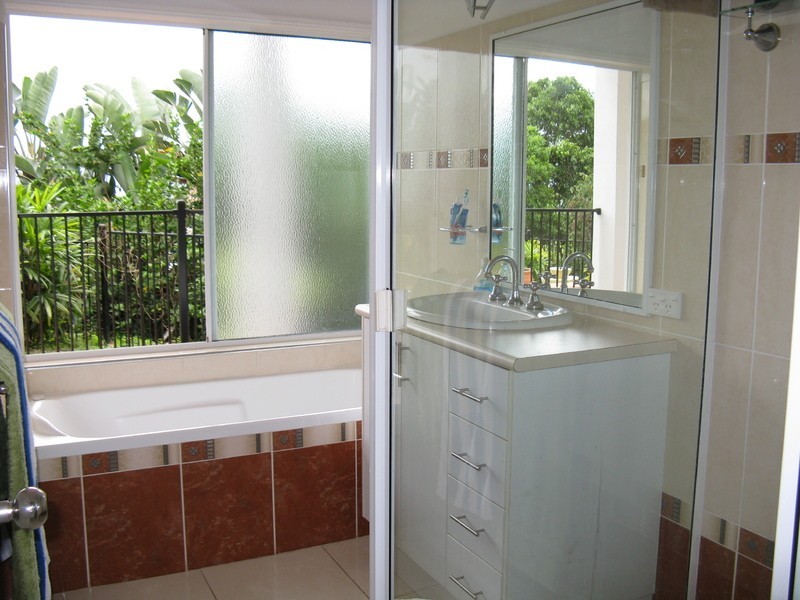 7 Konowna Close, Kanimbla QLD 4870