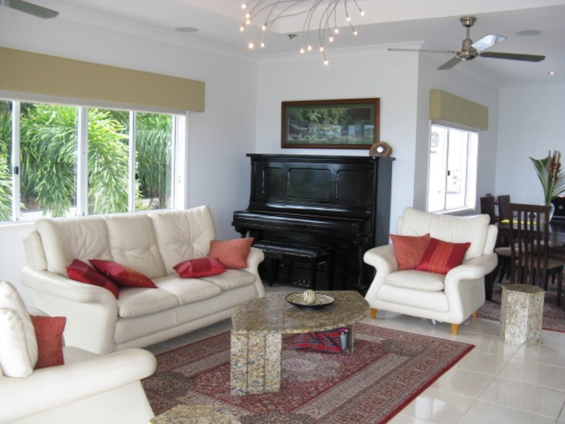 7 Konowna Close, Kanimbla QLD 4870