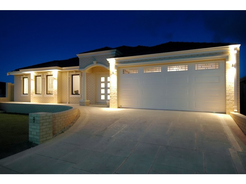 8 Dotterel Green, Jindalee WA 6036