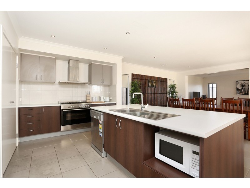 151 Beachview Parade, Point Cook VIC 3030