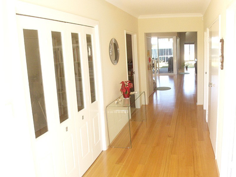 1 Margaret Road, Secret Harbour WA 6173