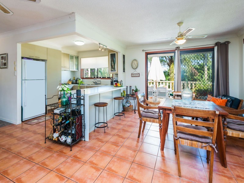 228 Ashmore Road, Benowa QLD 4217