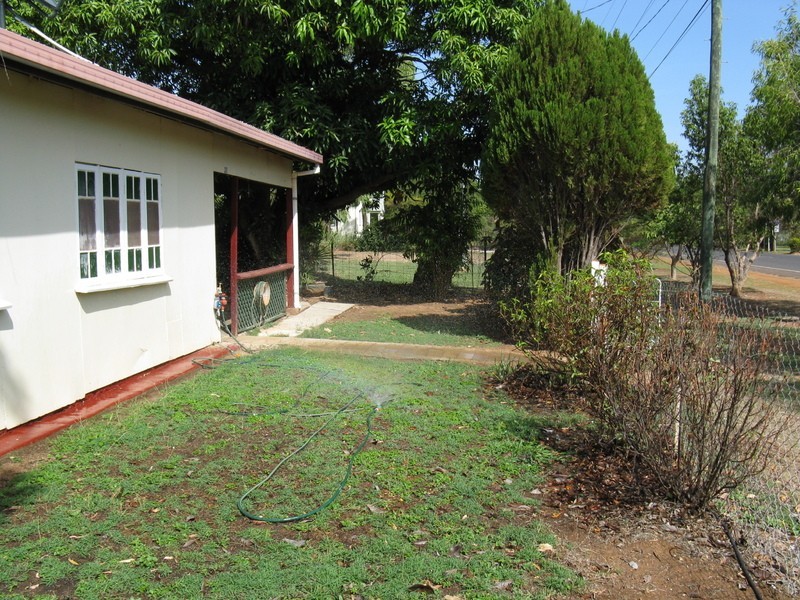 30 Queen Street, Chillagoe QLD 4871