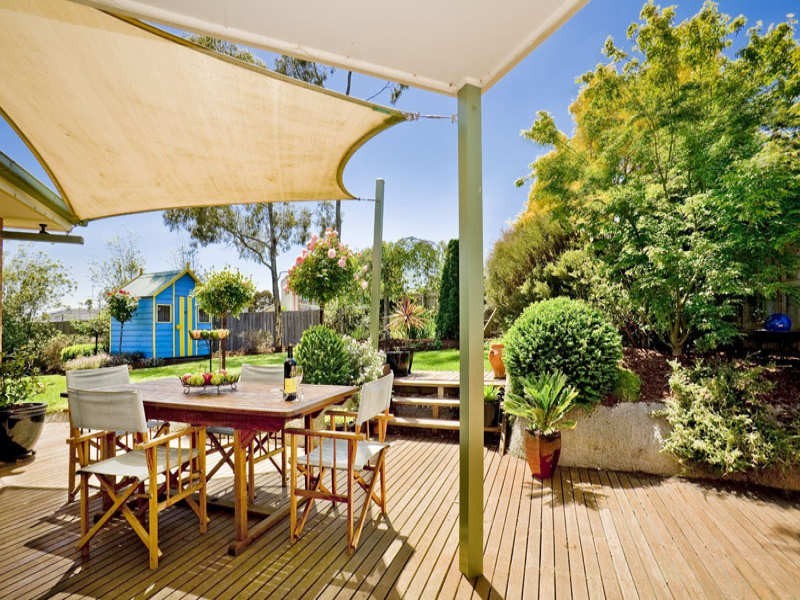 49 James Cook Drive, Diamond Creek VIC 3089