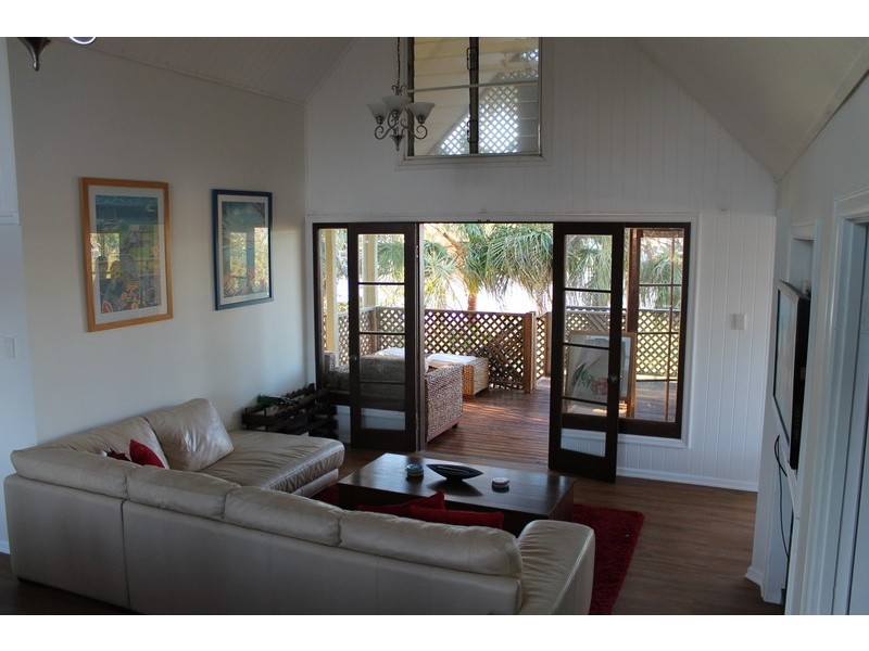 72A Coombe Avenue, Hope Island QLD 4212