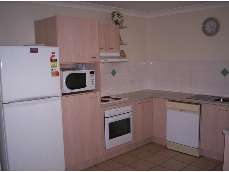 4/157 Flower Street, Northgate QLD 4013