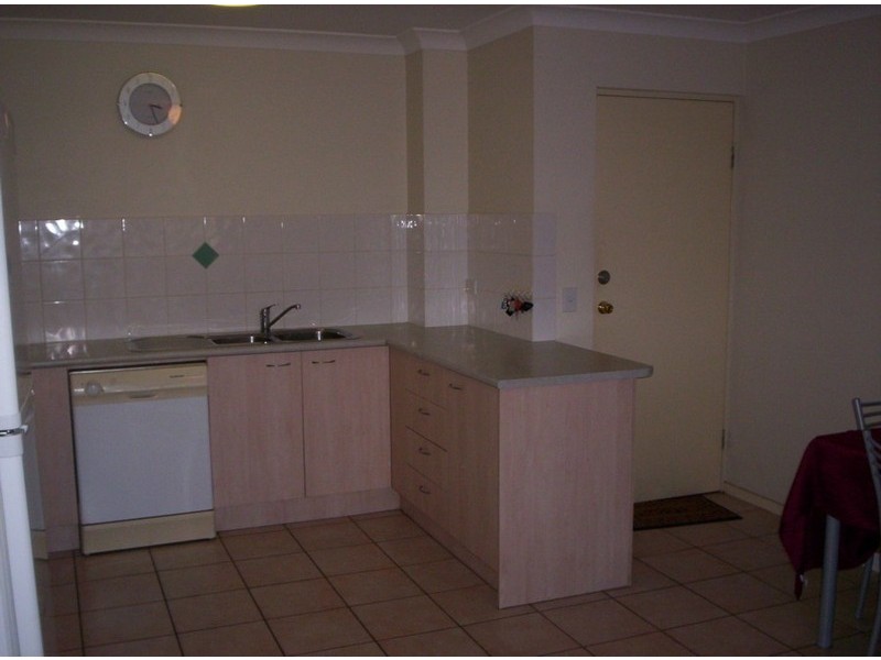 4/157 Flower Street, Northgate QLD 4013