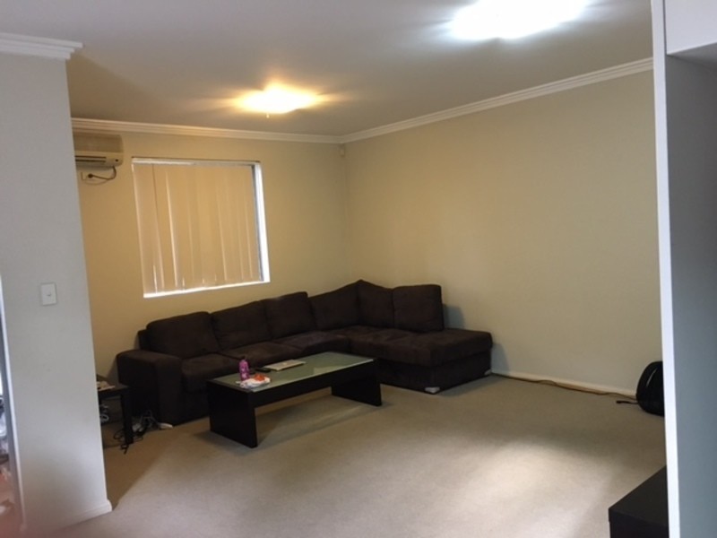 1/178-182 Bridge Road, Westmead NSW 2145