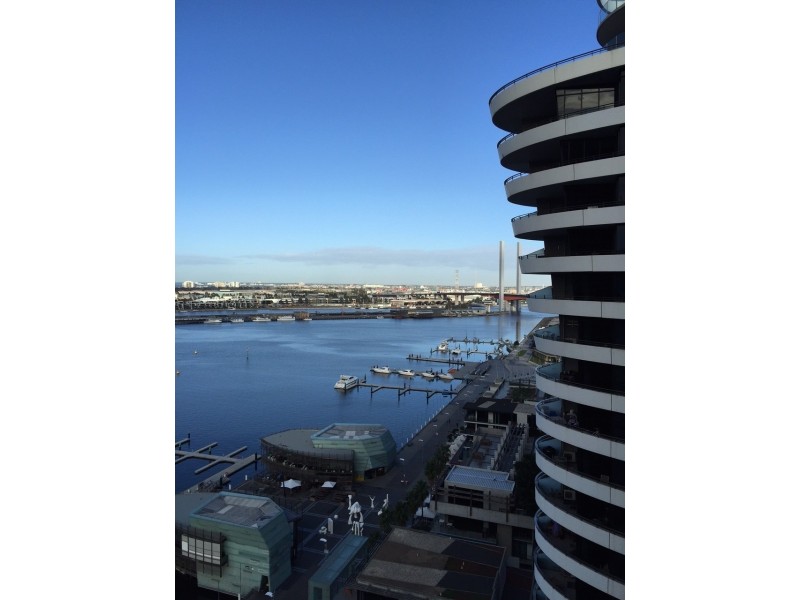 5 Caravel Lane, Docklands VIC 3008