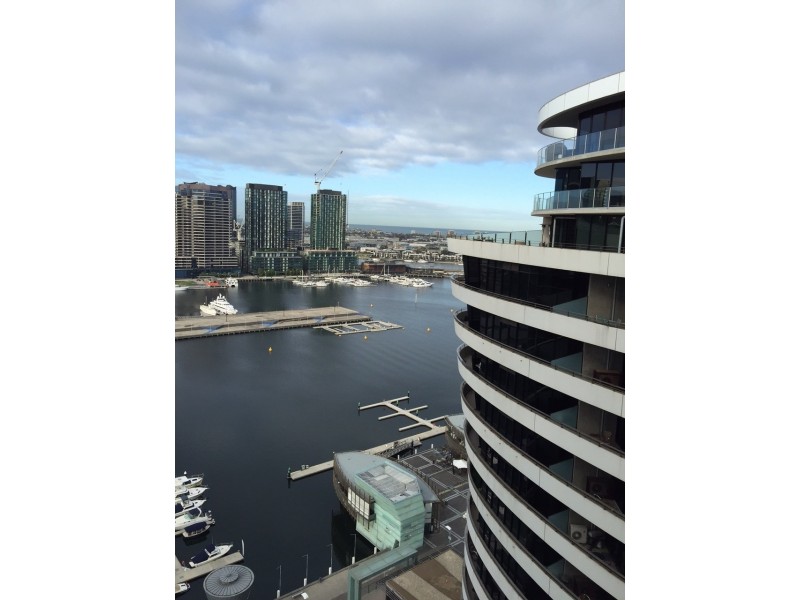 13  Caravel Lane, Docklands VIC 3008