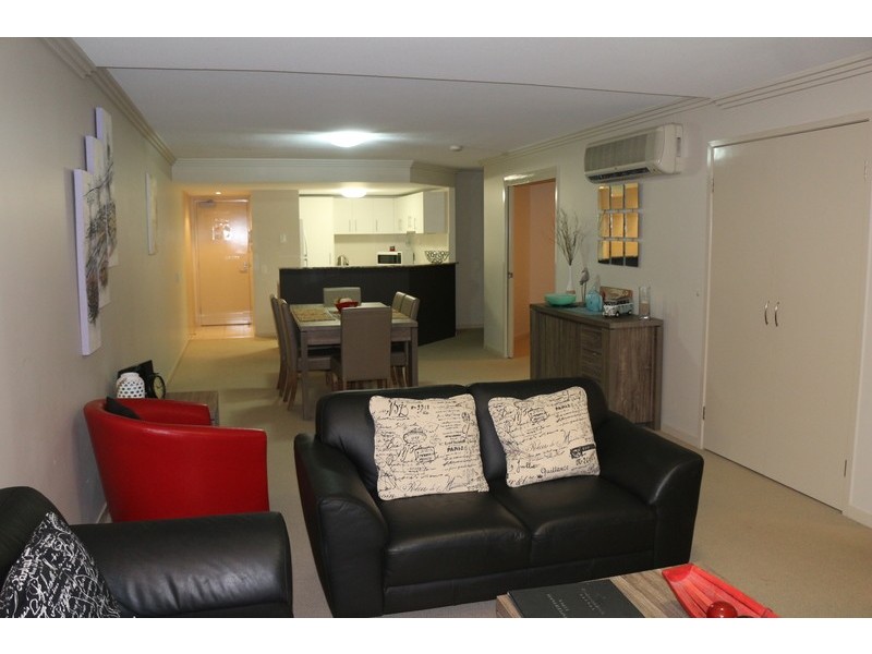 307/89 Landsborough Avenue, Scarborough QLD 4020