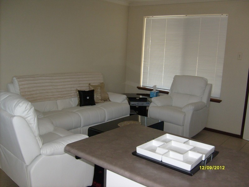 1/8 Rutland Avenue, Lathlain WA 6100