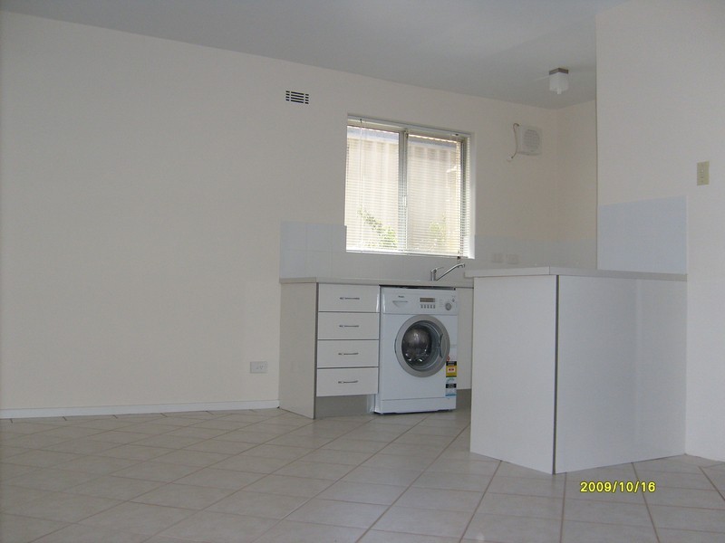 1/8 Rutland Avenue, Lathlain WA 6100