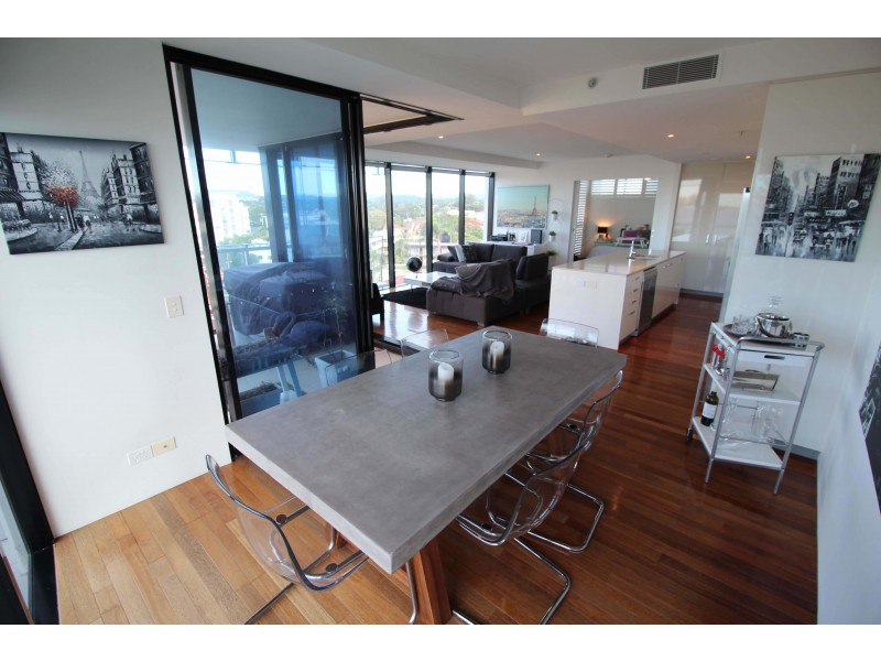 605/230 Marine Parade, Labrador QLD 4215