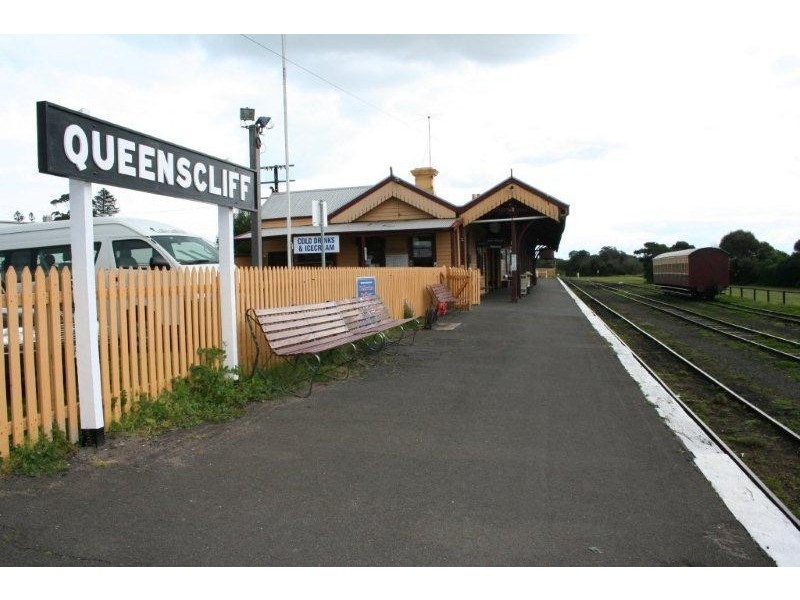 4 Gellibrand Street, Geelong VIC 3220