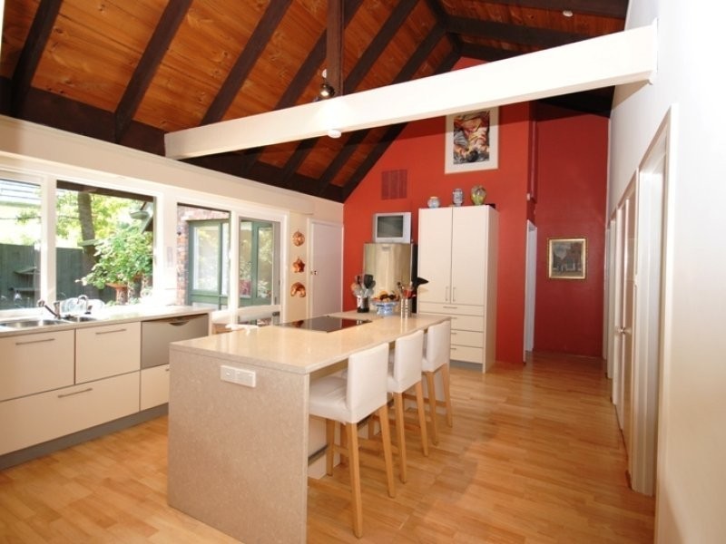 66 Whitehorse Road, Blackburn VIC 3130
