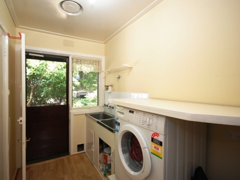 66 Whitehorse Road, Blackburn VIC 3130