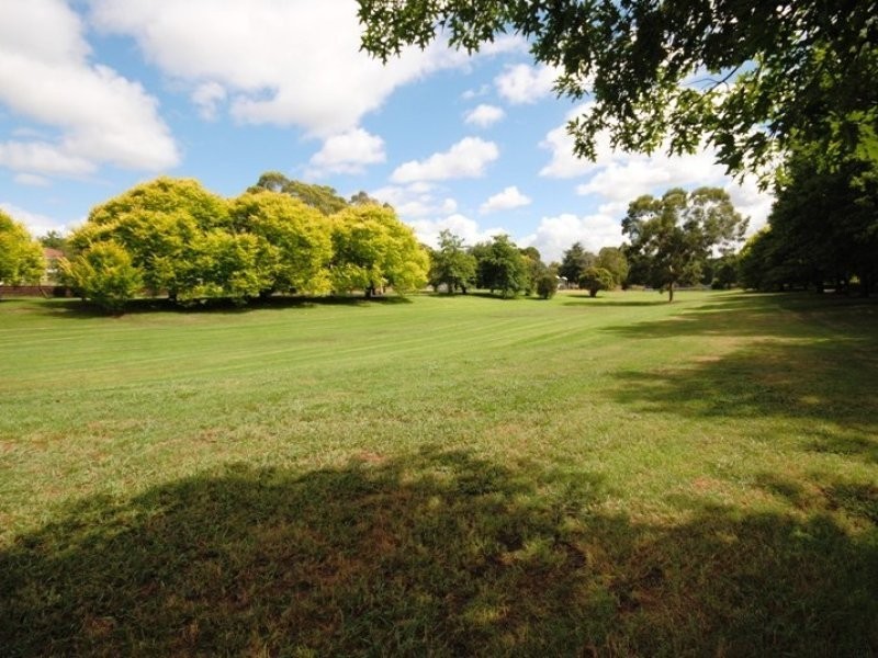 66 Whitehorse Road, Blackburn VIC 3130