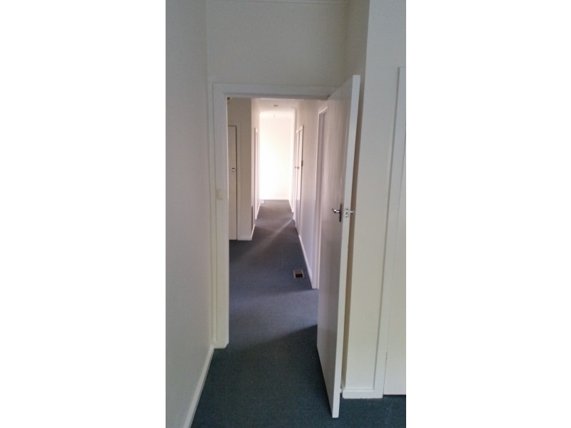 21 Leyland Road, Mount Waverley VIC 3149