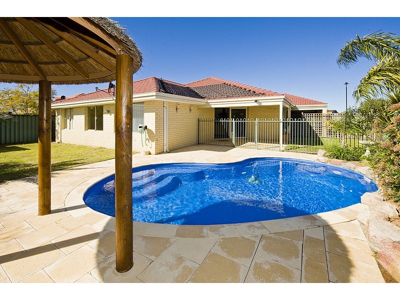 15 Fleet Circle (Jacaranda Prvt EST), High Wycombe WA 6057