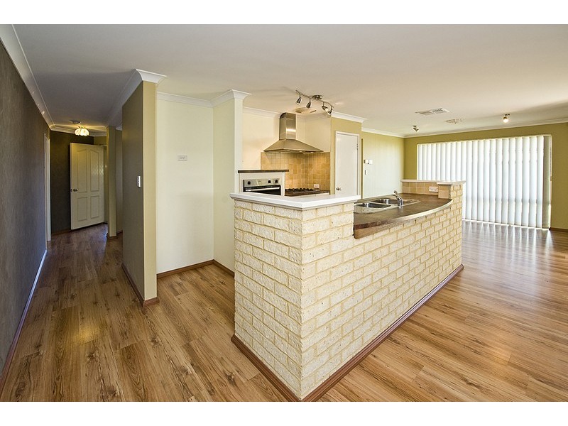 15 Fleet Circle (Jacaranda Prvt EST), High Wycombe WA 6057