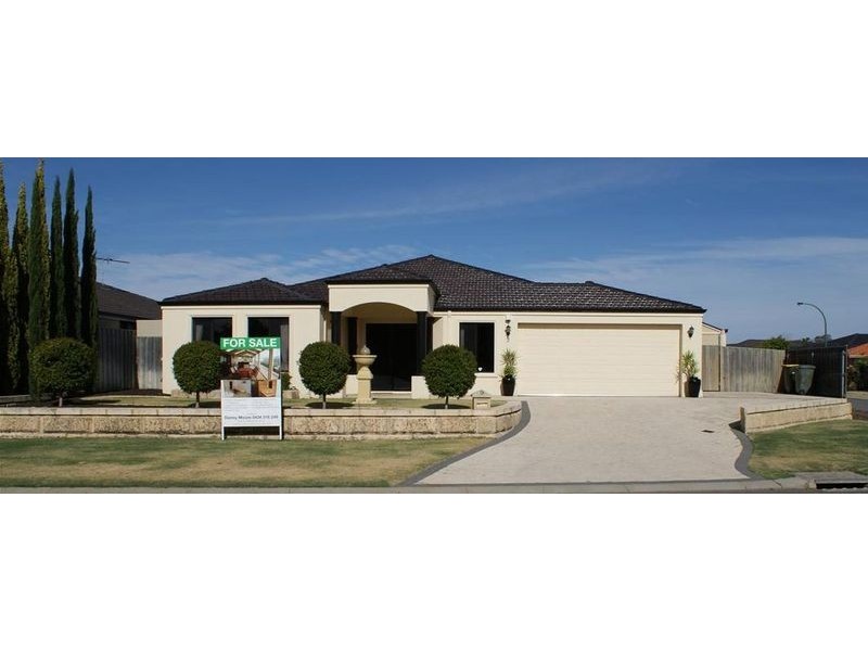 9 Coverwood Promenade, Landsdale WA 6065