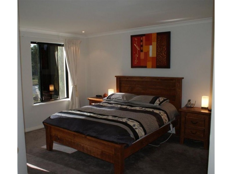 9 Coverwood Promenade, Landsdale WA 6065