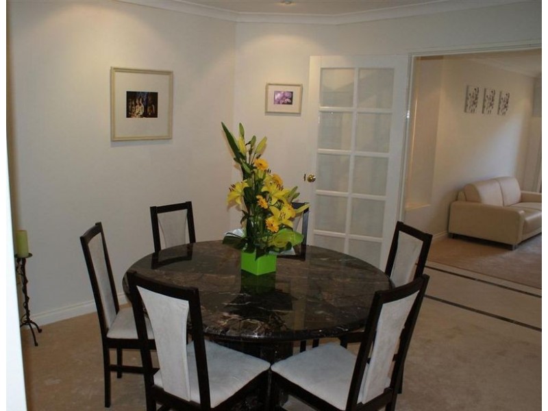 9 Coverwood Promenade, Landsdale WA 6065