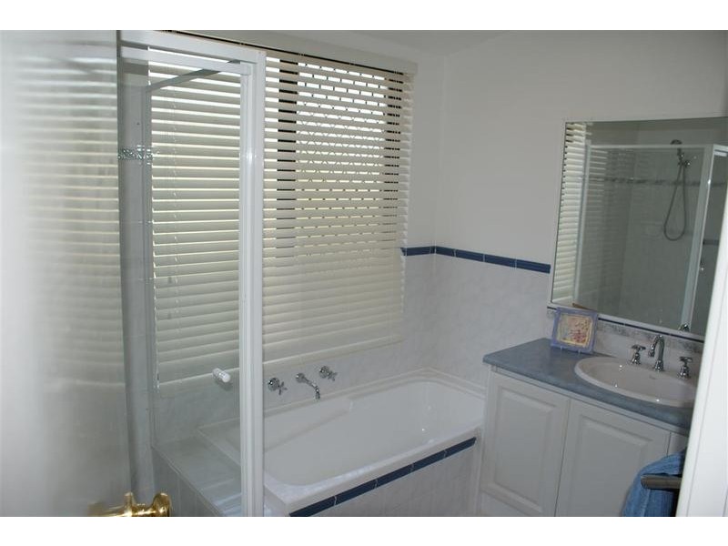 9 Coverwood Promenade, Landsdale WA 6065