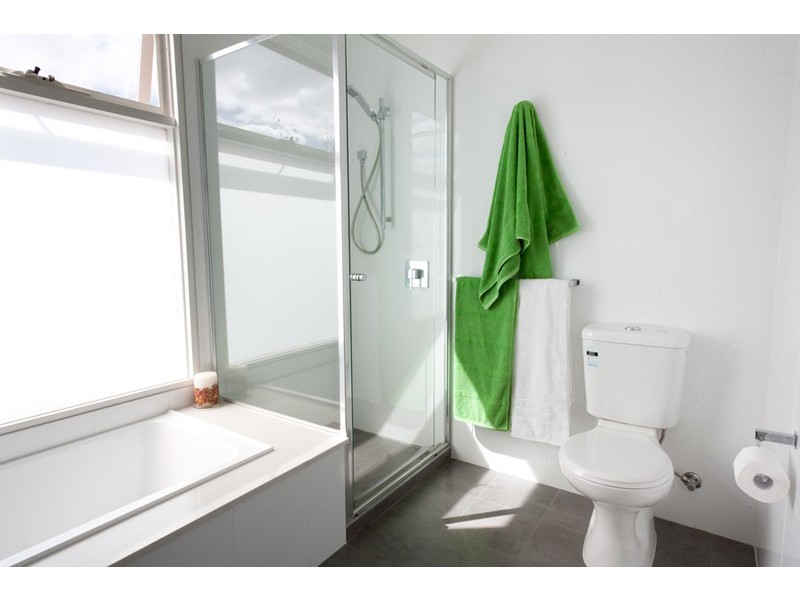 1/14 St Huberts Road, Carnegie VIC 3163