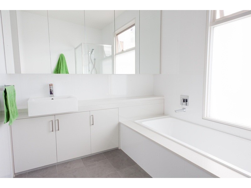1/14 St Huberts Road, Carnegie VIC 3163