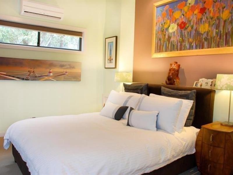 60 Henderson Road, Wentworth Falls NSW 2782