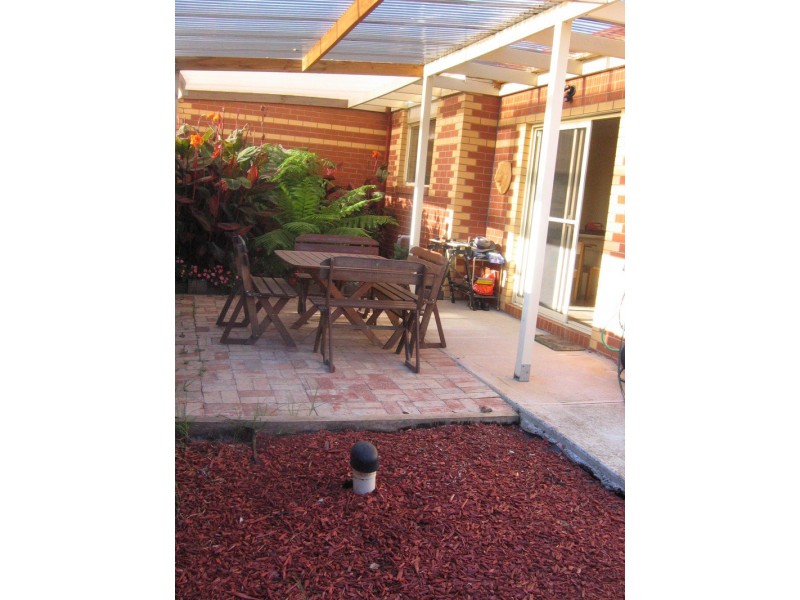 3/9  Cathcart St, Maidstone VIC 3012