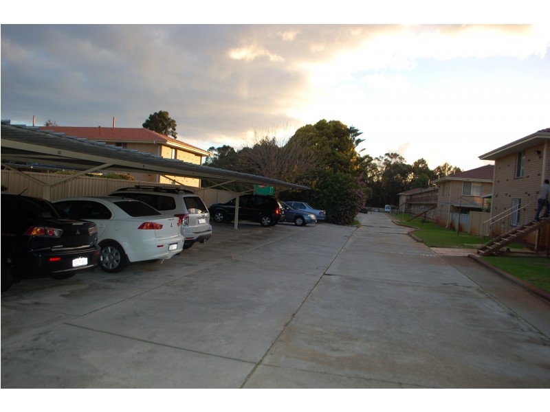 30/303 Harbourne Street, Glendalough WA 6016