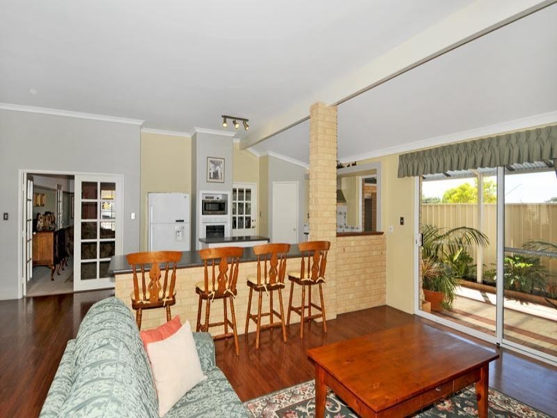 20 Iluka road, Dawesville WA 6211