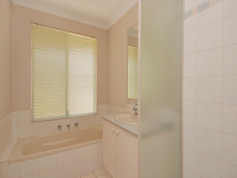 20 Iluka road, Dawesville WA 6211